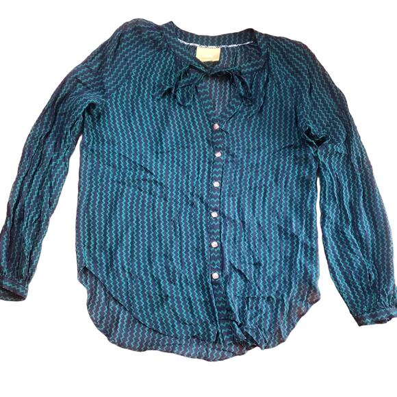 Anthropologie Maeve Della navy blue chevron sheer blouse size small - Picture 2 of 4